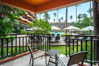 프리미어 객실 킹침대 1개, 테라스 — Courtyard by Marriott Phuket, Patong Beach Resort